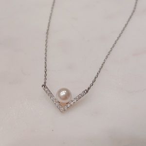 Swarovski Chevron Pearl Necklace